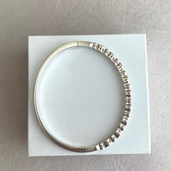 Pandora Alluring Marquise Bangle Bracelet - Picture 3 of 4